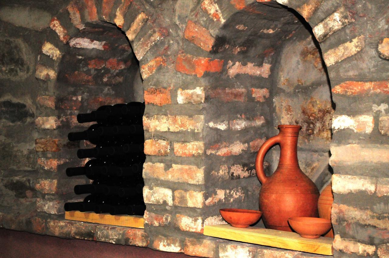 Shaloshvili'S Cellar Hotel Shilda ภายนอก รูปภาพ